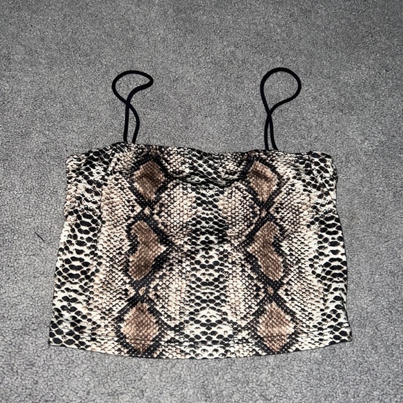 Snake print tank top from Shein - Picture 1 of 3